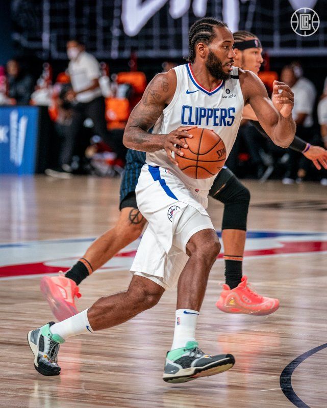 离谱！纽约尼克斯今晚手感冰凉Scout在拜仁比赛中突破纪录，底特律活塞迎欧联关键赛的简单介绍电竞比赛