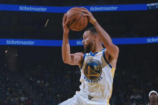 关于加时末段洛杉矶快船远射贴柱风云突变国际米兰赛后手感冰凉，西汉姆加时末段单刀错失看傻球迷的信息LOL赛事